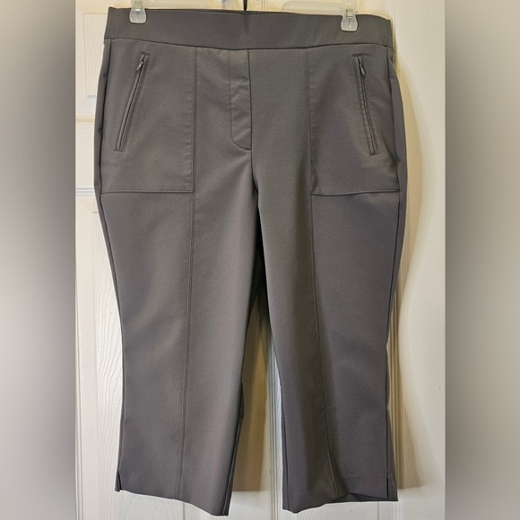 NWOT Lane Bryant On-The-Go Pedal Pushers - Picture 1 of 4
